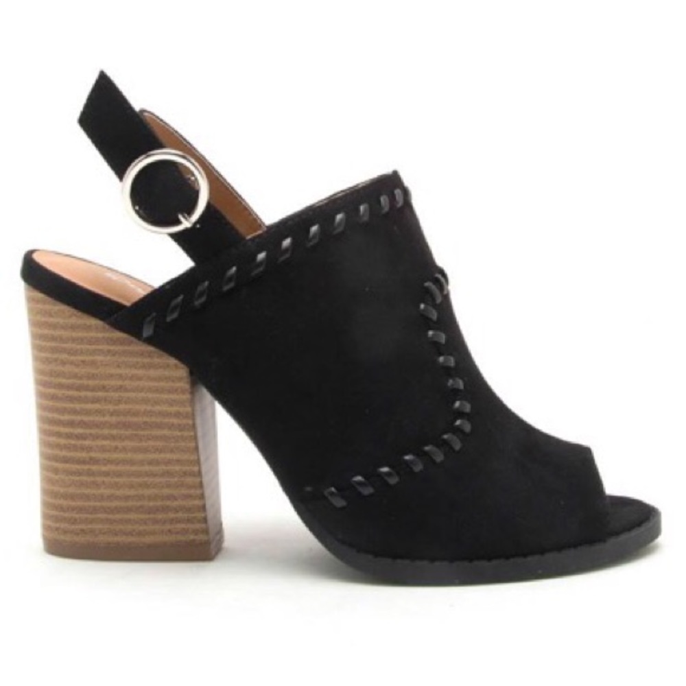 Slingback chunky heeled sandals